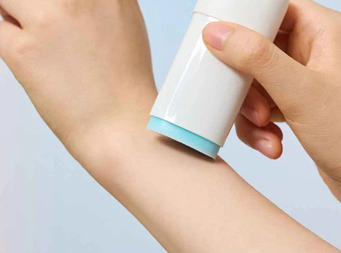 SKIN1004 - Hyalu-Cica Silky-Fit Sun Stick - 20g